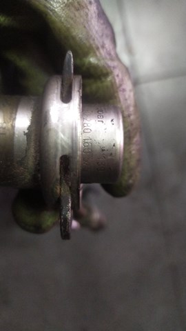 Регулятор тиску палива