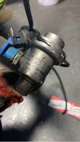 Регулятор давления топлива в топливной рейке 0280160575 BOSCH