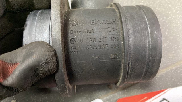 Датчик потоку (витрати) повітря, витратомір MAF - (Mass Airflow) — фото 2