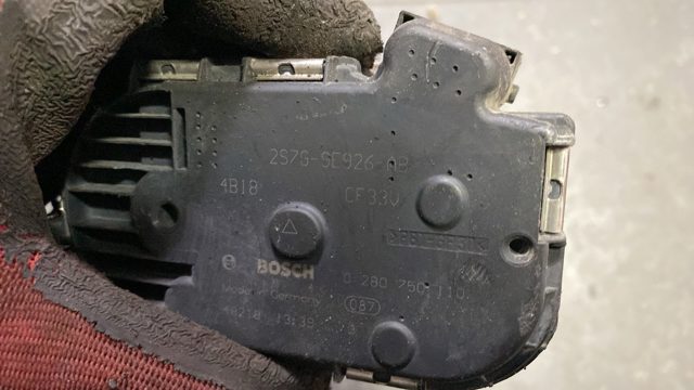 Дросільна заслінка в зборі — фото 2