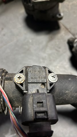 Датчик давления наддува