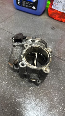 Блок дроссельной заслонки 0281002894 BOSCH