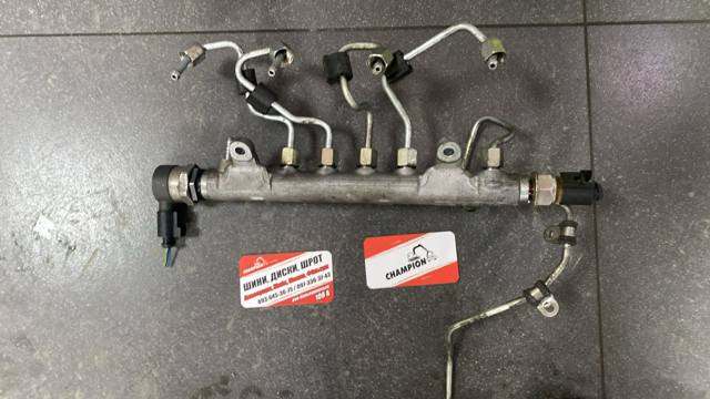 Регулятор тиску палива