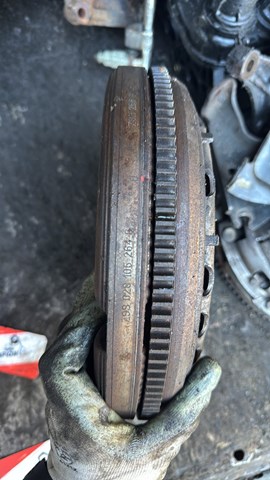 Маховик двигателя