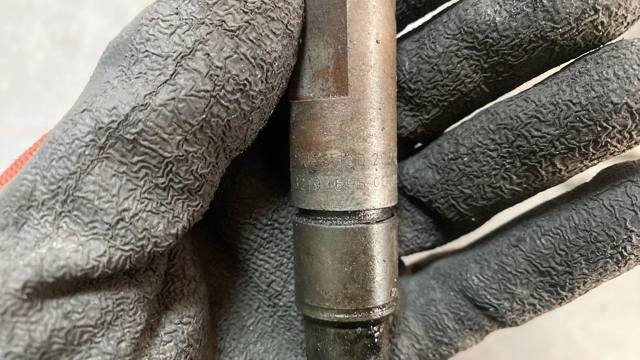 Форсунка впрыска топлива