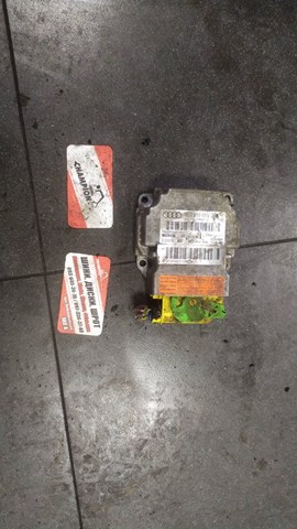 Блок керування надувних подушок