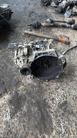 КПП в зборі(механічна коробка передач)