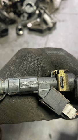 Форсунка впрыска топлива