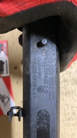 Шланг/патрубок водяного насосу, приймальний