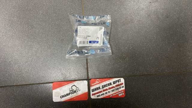 Втулка стабілізатора переднього — фото 3