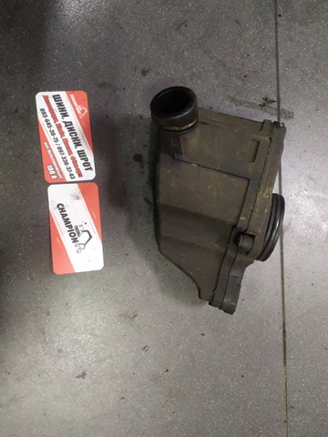 Маслоотделитель (сепаратор) системы вентиляции картера