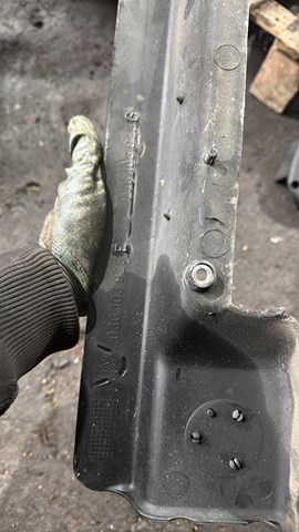 Накладка двигуна