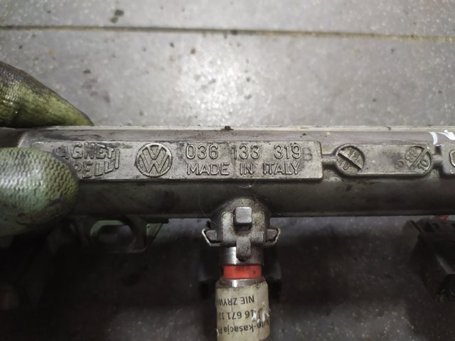 Регулятор тиску палива