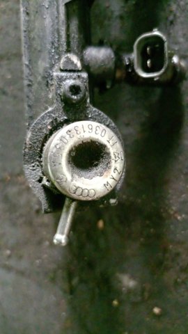 Регулятор тиску палива