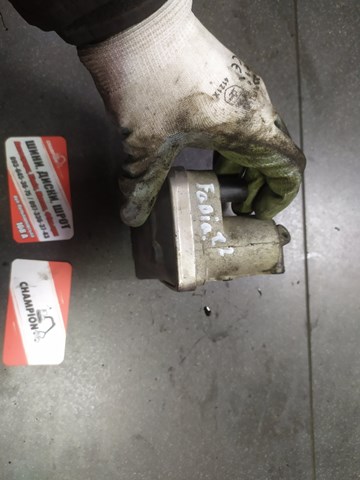 Дроссельная заслонка в сборе