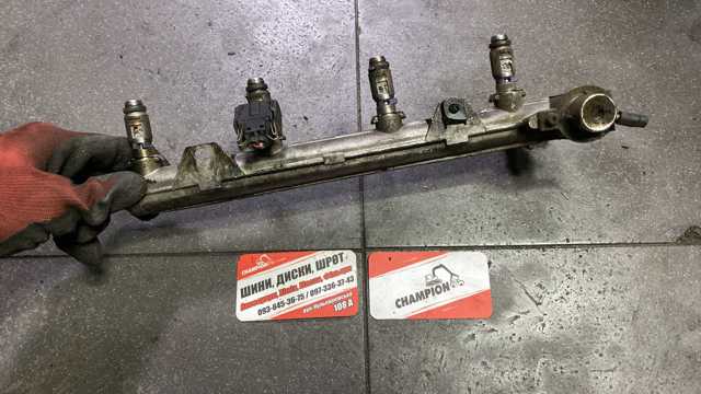 Распределитель топлива (рампа)