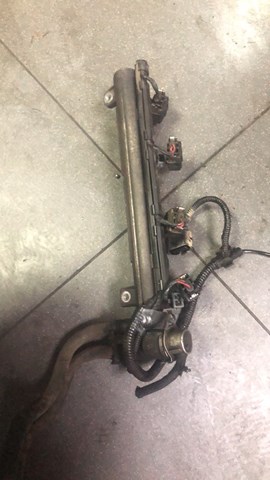 Распределитель топлива (рампа)