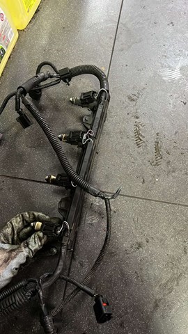 Распределитель топлива (рампа)