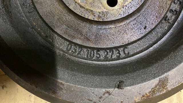 VAG 037105273C Маховик двигателя в наличии Киев