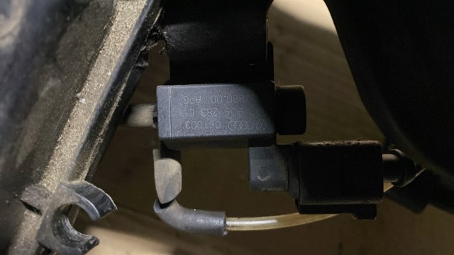 Переключающий клапан системы подачи воздуха