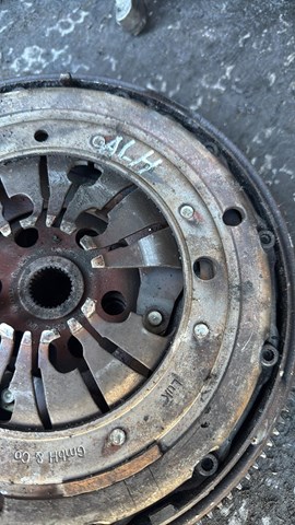 Маховик двигателя