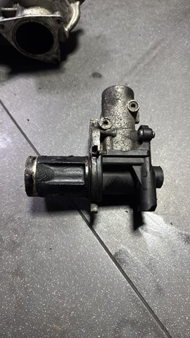 Клапан EGR рециркуляции газов