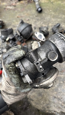 Клапан EGR рециркуляции газов