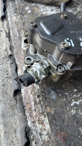 Тандемный топливный насос (ДЕФЕКТ)