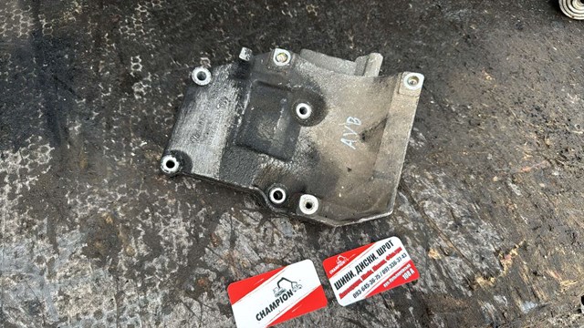 Кронштейн компрессора кондиционера