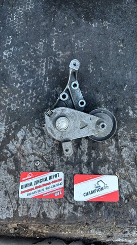 Натяжитель приводного ремня