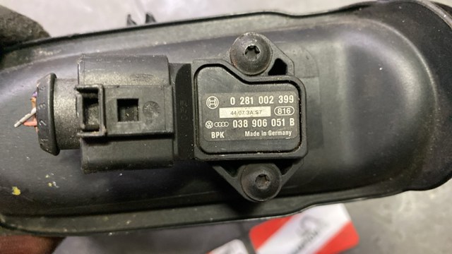 Датчик давления наддува