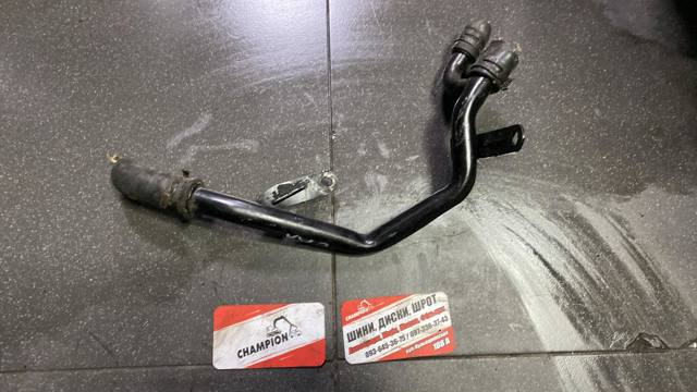 Трубка системы охлаждения