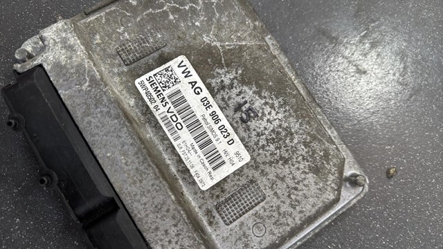 Модуль управления (ЭБУ) двигателем