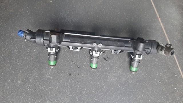 Форсунка впрыска топлива