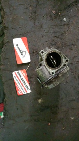 Дроссельная заслонка в сборе фішка дефект