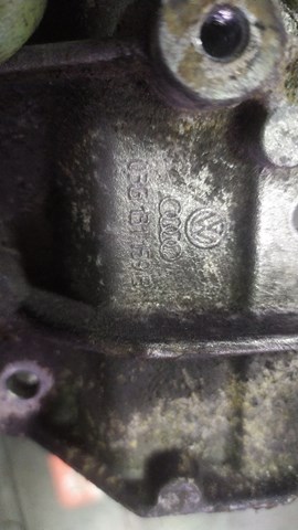 Кронштейн двигуна