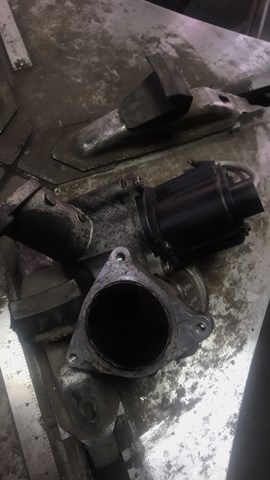 Клапан EGR рециркуляции газов