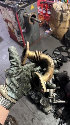 Патрубок egr