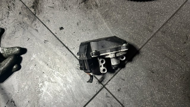 Дроссельная заслонка