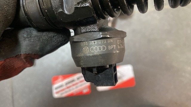 Форсунка вприску палива — фото 2