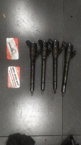 Форсунка инжектора 0445110101 BOSCH