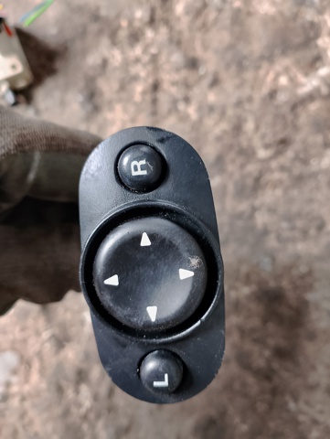 Кнопка регулювання