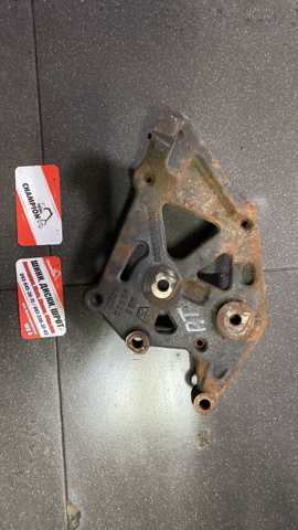 Кронштейн кріплення — фото 1