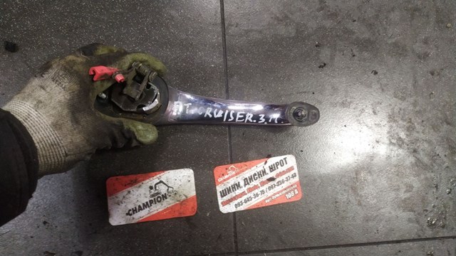 Ручка задньої двері зовнішня ліва