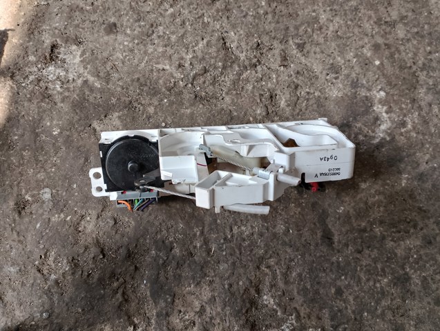 Вмикач регулювання салону