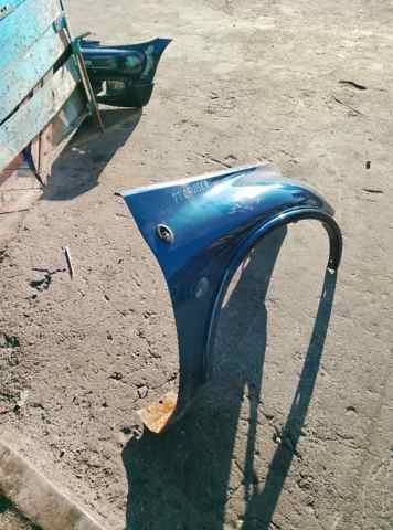 Крило переднє праве — фото 1