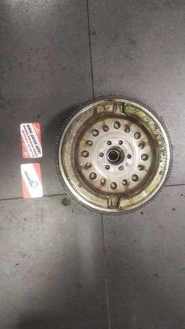 Маховик двигателя