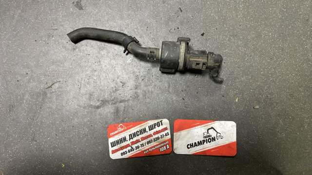 Клапан вентиляції газів паливного бака — фото 1