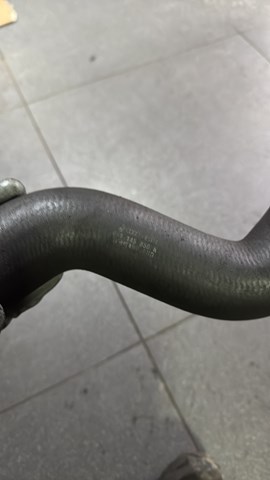 Шланг (патрубок) интеркуллера верхний