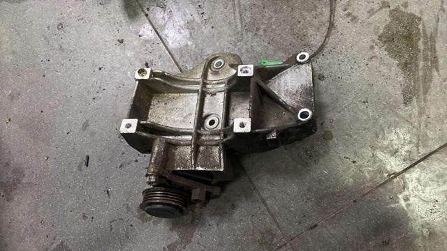 кронштейн компрессора